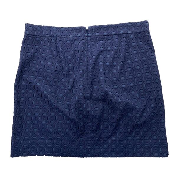 J Crew Factory Mini Skirt Womens 8 Navy Blue Eyelet Cotton Lined Straight 45712 - Picture 2 of 8